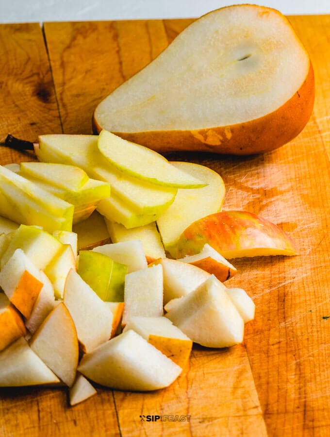 Diced and sliced apples and pears.