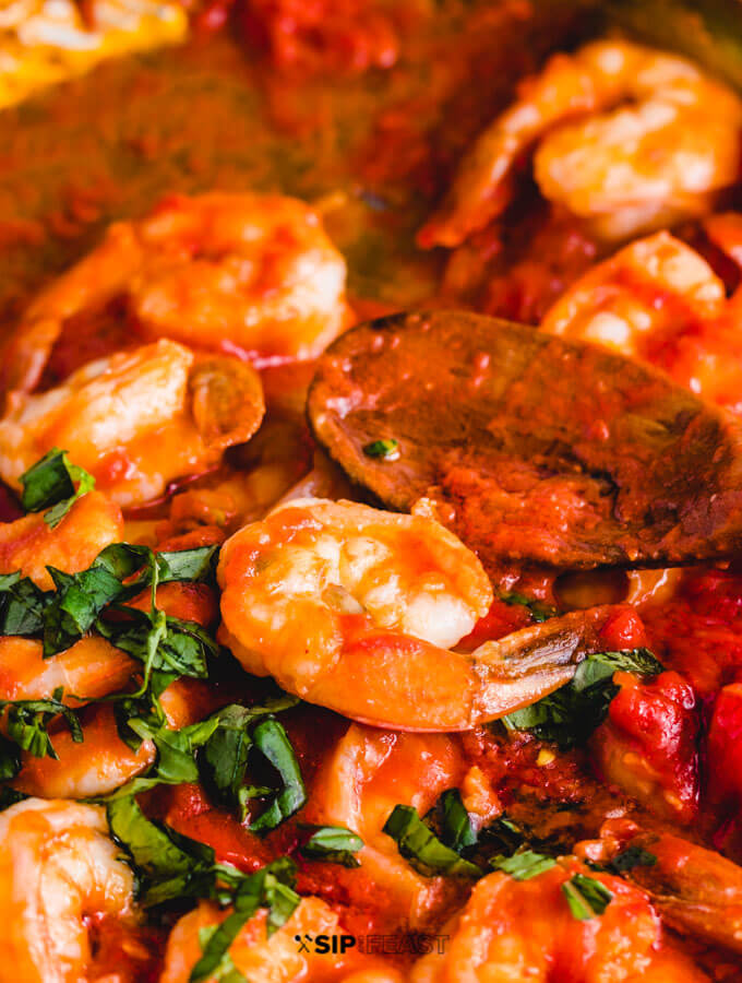 Close up shot of finished shrimp arrabbiata in the pan.