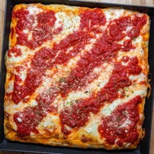 New York Sicilian pizza featured image.