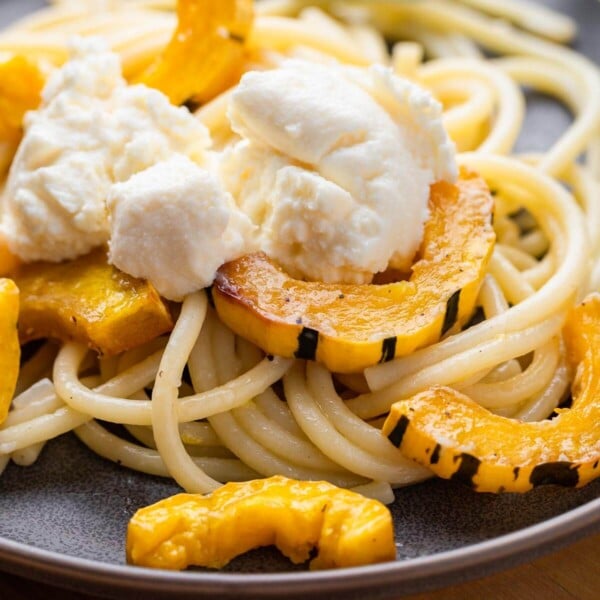 Delicata squash pasta featured image.