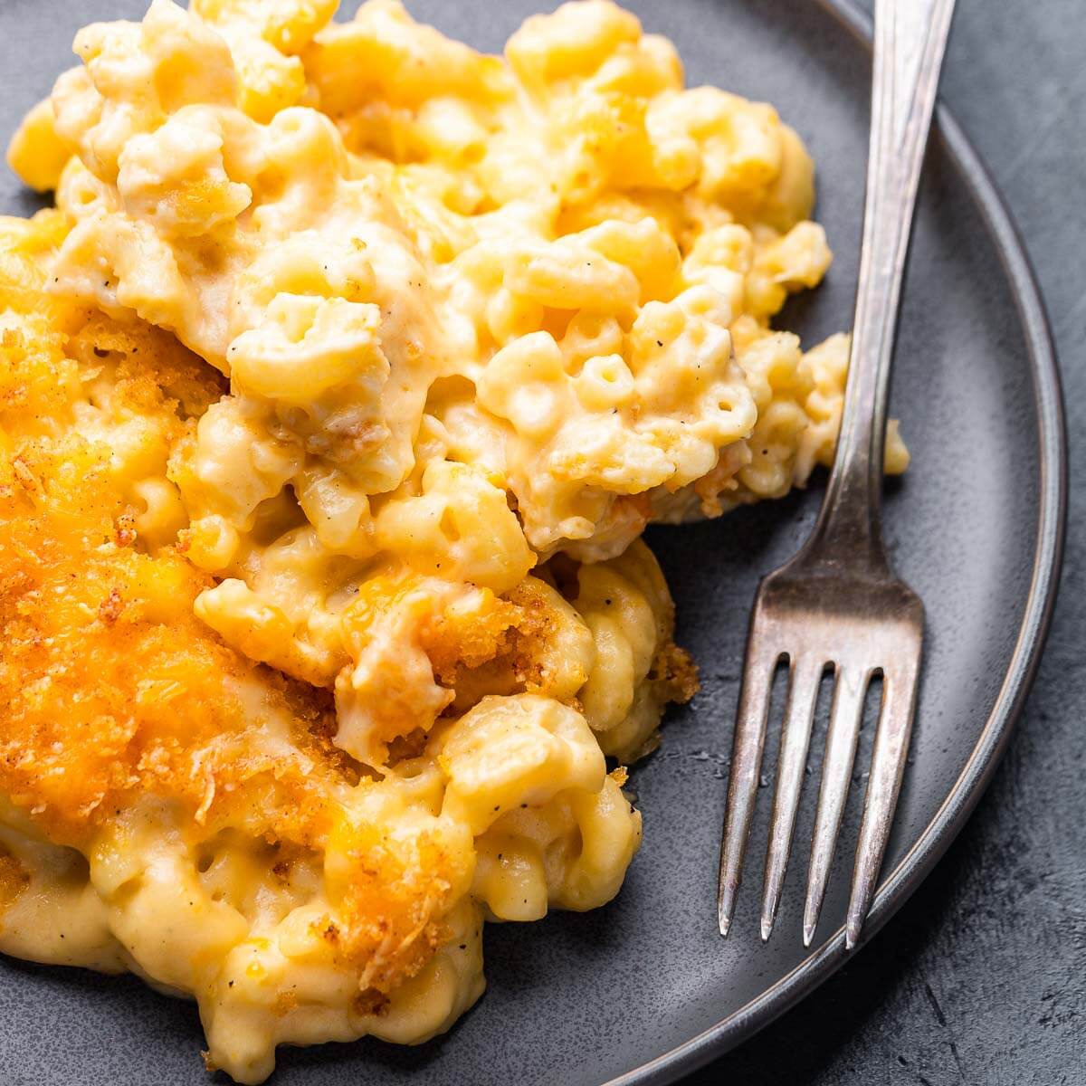 Creamy Baked Macaroni And Cheese Sip