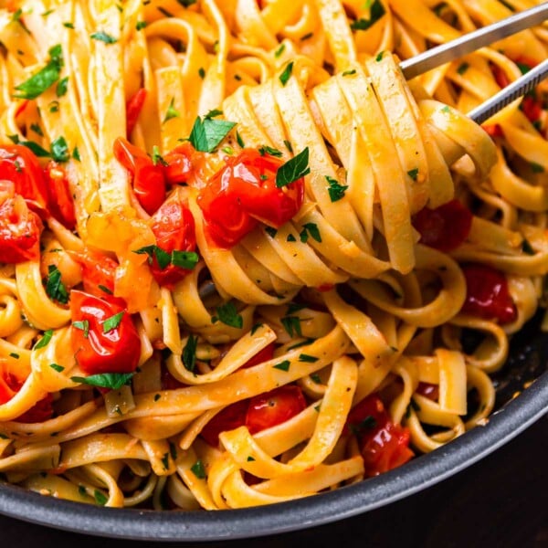 Fettuccine cherry tomato butter sauce recipe featured image.