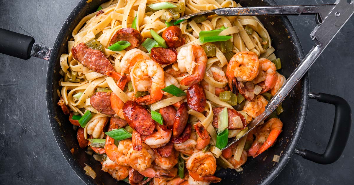 Cajun Shrimp and Sausage Pasta [www.sipandfeast.com]