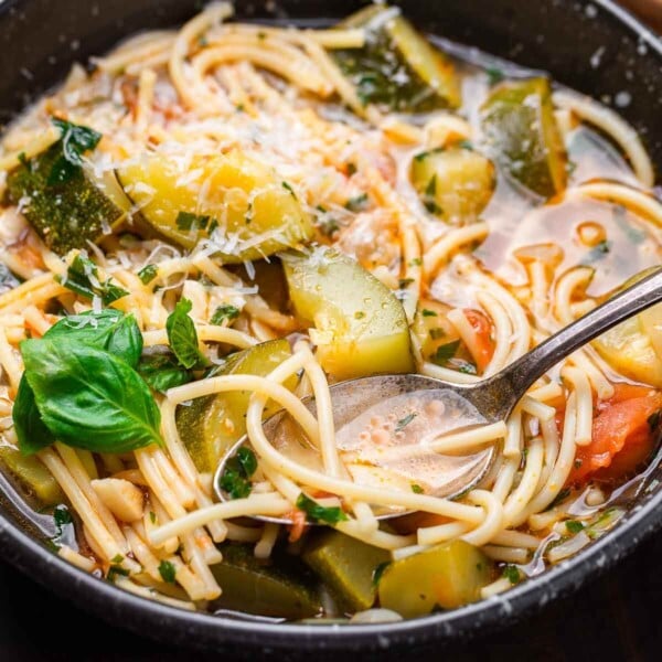 Italian zucchini soup recipe featured image.