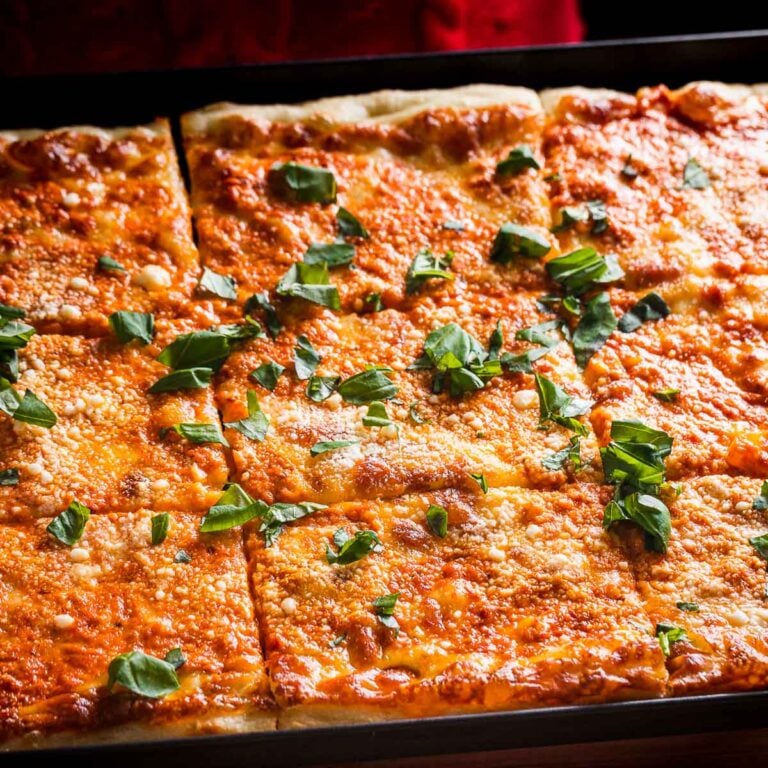 Vodka sauce pizza near me