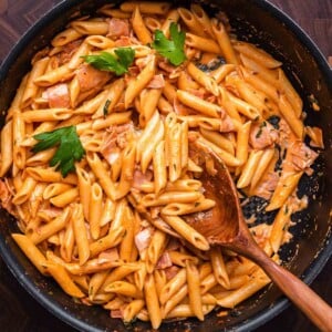 Penne al baffo featured image.