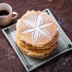 Pizzelle recipe featured image.