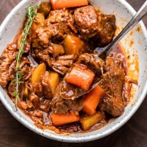 Guinness beef stew featured image.