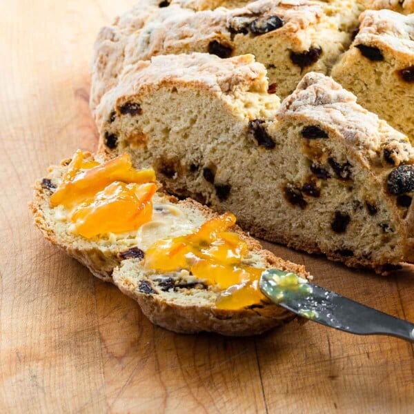 Irish soda bread featured image.