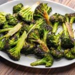 Roasted broccoli recipe featured image.