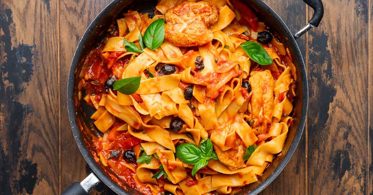 Chicken Cacciatore Pasta Sip and Feast