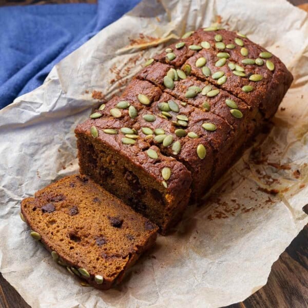 Pumpkin bread recipe featured image.