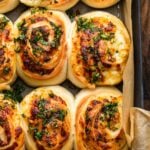 Cheesy garlic pinwheel rolls Pinterest image.