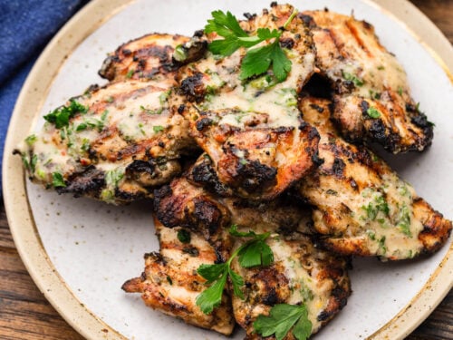 Grilled Chicken Thighs (Simple Italian Marinade) Grilled Chicken Thighs (Simple Italian Marinade)